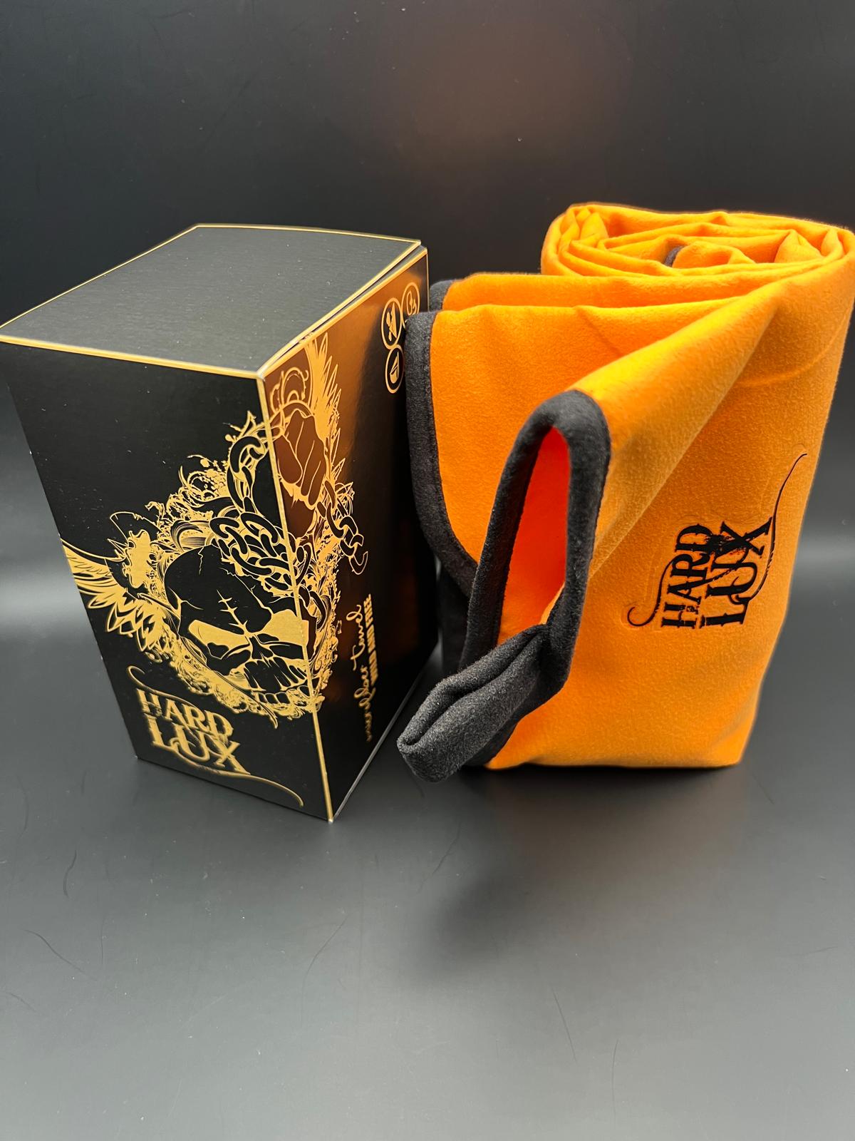 Orange microfiber towel with integrated magnetic strip and carry bag, 90*160